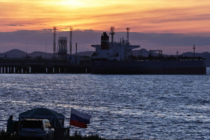 Các nước châu Á thờ ơ dù Saudi Arabia hạ giá bán dầu