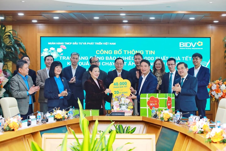 BIDV dành 20 tỷ đồng tặng quà Tết cho đồng bào nghèo Xuân Giáp Thìn 2024