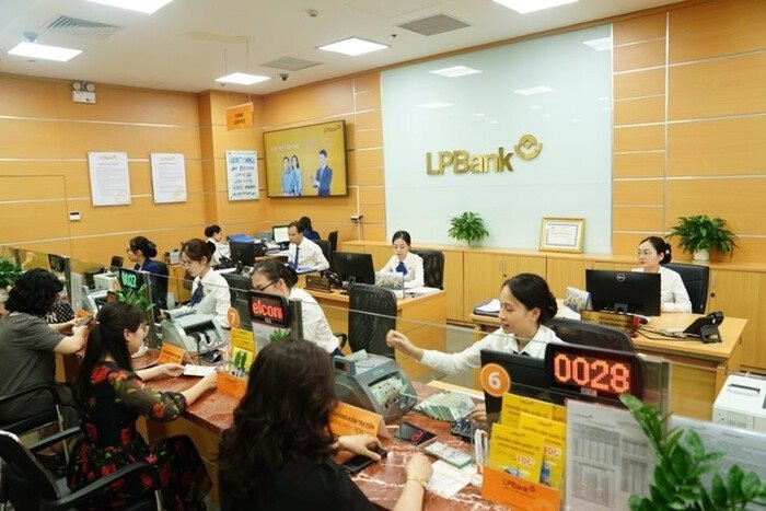 LPBank tiếp tục bàn chuyện tăng vốn