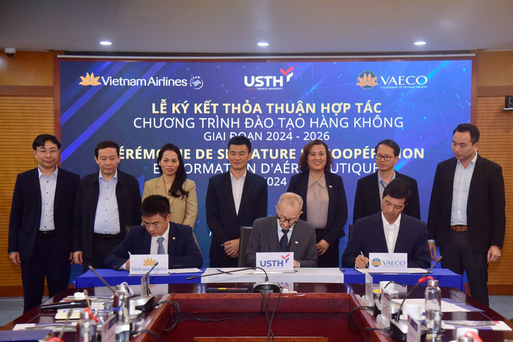Vietnam Airlines ký thỏa thuận hợp tác Chương trình đào tạo kỹ thuật hàng không