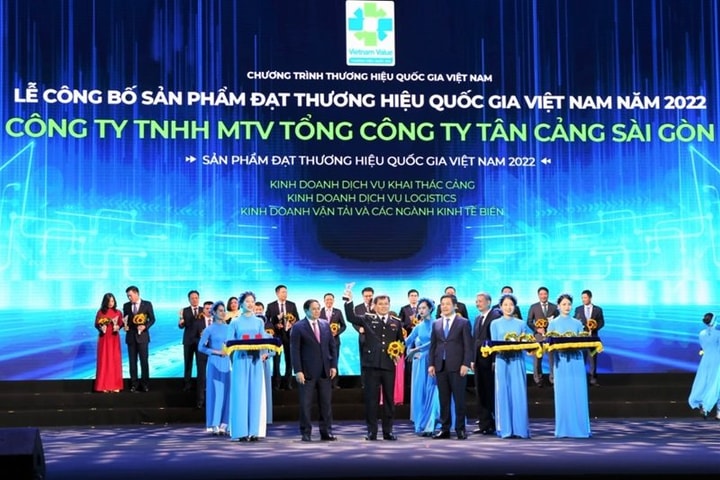 Tân Cảng Sài Gòn hành trình 35 năm vươn tầm thế giới