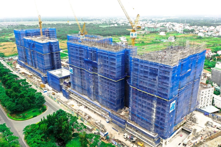 Xây dựng Hòa Bình lý giải ra sao việc vốn chủ sở hữu trong báo cáo quản trị công ty tự lập cao hơn gần 60 lần so với báo cáo tài chính kiểm toán?