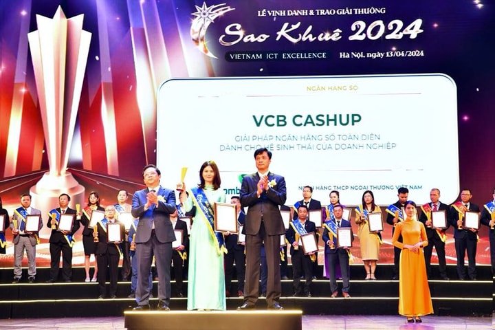 3 giải pháp số của Vietcombank nhận Giải thưởng Sao Khuê 2024