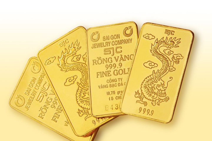 Tiếp tục thực hiện quyết liệt, nghiêm túc, đầy đủ, hiệu quả các nhiệm vụ, giải pháp quản lý thị trường vàng