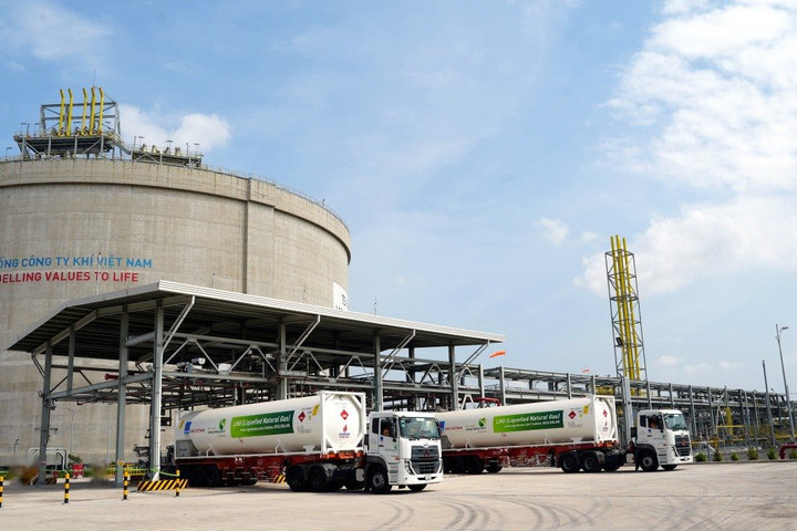 Bộ Công Thương phê duyệt khung giá phát điện cho nhà máy điện LNG, cổ phiếu nào hưởng lợi?