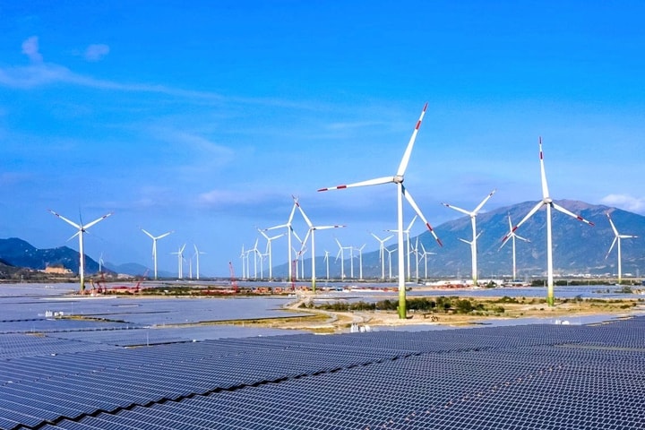 Sau thương vụ bán các công ty năng lượng cho Sembcorp, Gelex lãi bao nhiêu?