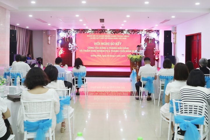 Chi bộ CQTT Hiệp hội Ngân hàng Việt Nam sơ kết công tác 6 tháng đầu năm và triển khai nhiệm vụ 6 tháng cuối năm 2024