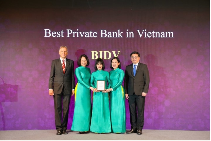 Dịch vụ dành cho giới siêu giàu lên ngôi, Tạp chí The Asian Banker vinh danh một ngân hàng nội địa