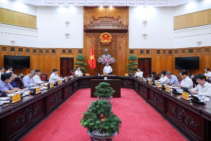 Thủ tướng chủ trì cuộc họp về báo cáo đề xuất sửa đổi 7 luật trong lĩnh vực tài chính