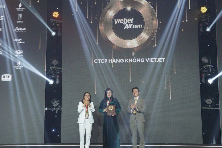 Top 50 công ty niêm yết tốt nhất của Forbes gọi tên Vinamilk, Vietjet, Petrolimex…