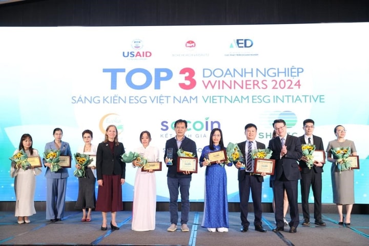 Vinh danh các doanh nghiệp chiến thắng chương trình “Sáng kiến ESG Việt Nam 2024”