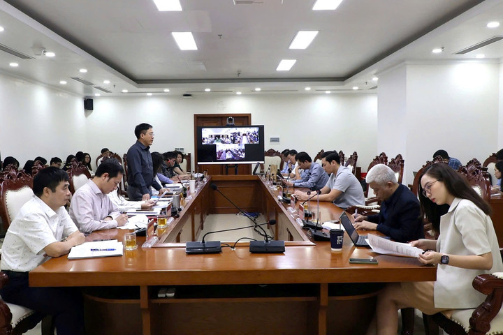 Lập tổ công tác hỗ trợ sàn thương mại điện tử triển khai chính sách thuế
