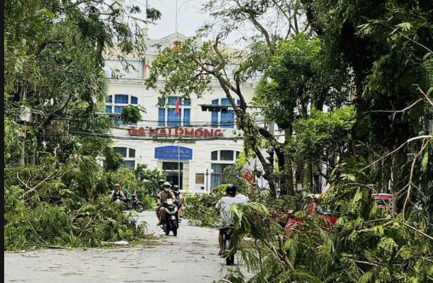 Ngành Ngân hàng trên địa bàn Hải Phòng triển khai các giải pháp khắc phục hậu quả của bão số 3