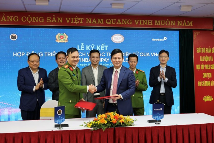VietinBank triển khai dịch vụ xác thực khách hàng điện tử qua VNeID trên iPay Mobile
