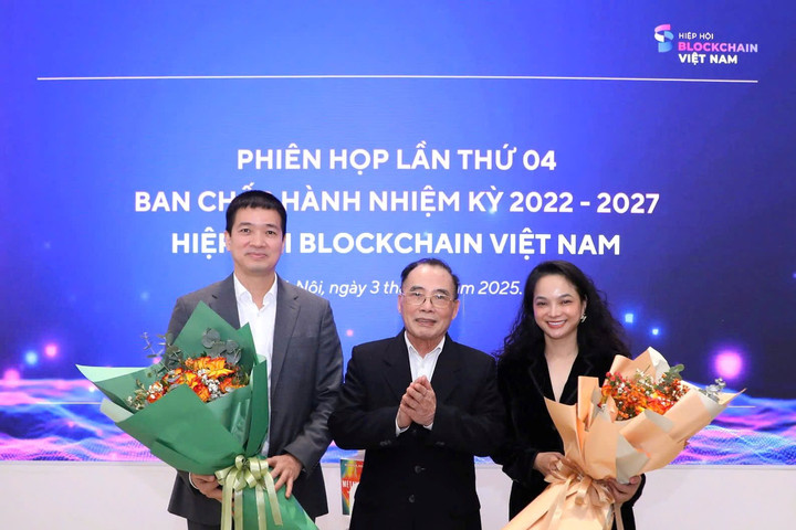 Ông Phan Đức Trung làm Chủ tịch Hiệp hội Blockchain Việt Nam