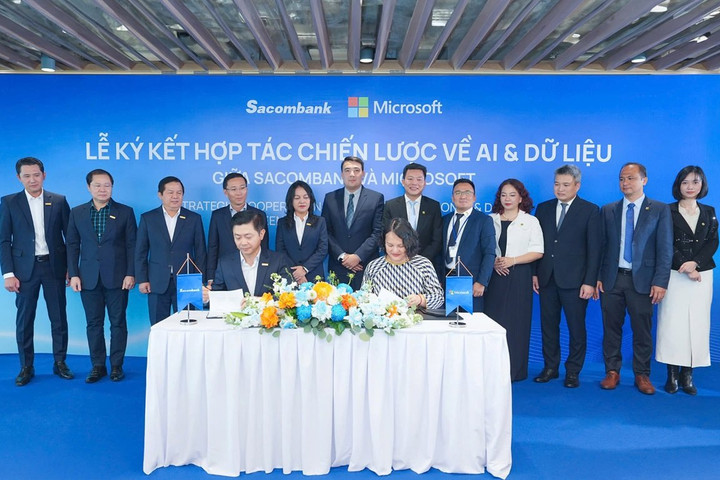Sacombank và Microsoft Việt Nam ký kết hợp tác chiến lược về AI và dữ liệu, định hình tương lai ngân hàng số