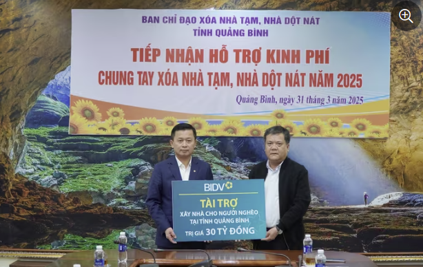 Quảng Bình tiếp nhận hỗ trợ 40 tỷ đồng từ 2 ngân hàng chung tay xóa nhà tạm, nhà dột nát