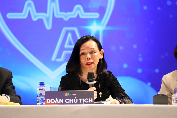 Chủ tịch HĐQT FPT Retail: “Trung tâm tiêm chủng Long Châu không cạnh tranh bằng cách giành khách công ty khác”