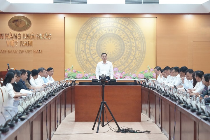 Ngân hàng Nhà nước họp với ngân hàng, doanh nghiệp kinh doanh vàng: Hướng đến thị trường vàng minh bạch