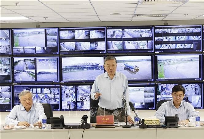 Tổng Bí thư Tô Lâm: Khẩn trương khắc phục hậu quả mưa lũ để cuộc sống người dân sớm trở lại bình thường