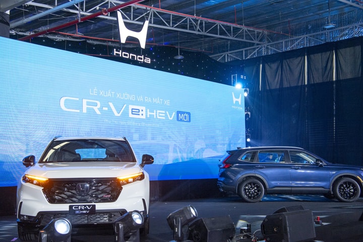 Honda Việt Nam ra mắt CR-V e:HEV lắp ráp tại Việt Nam, chưa công bố giá bán