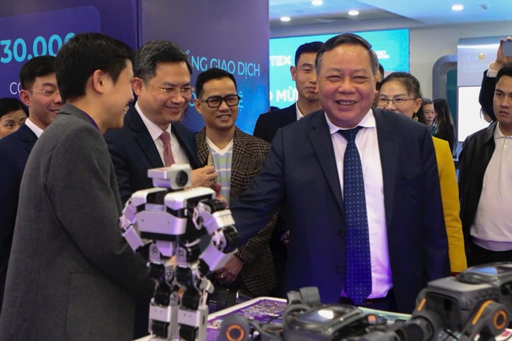 ‏Hà Nội thúc đẩy chuyển đổi số giáo dục thông qua các giải pháp STEM – AI‏