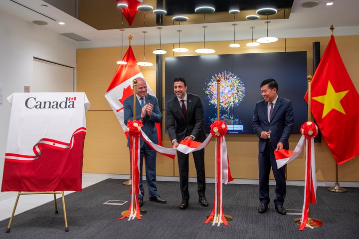 Đại sứ quán Canada tại Hà Nội chính thức khai trương trụ sở mới