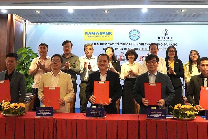 Habitat for Humanity Vietnam và Liên hiệp các tổ chức hữu nghị thành phố Đà Nẵng ký MoU