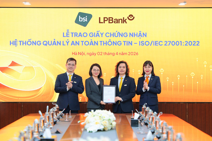 LPBank đạt chuẩn ISO/IEC 27001:2022, hoàn tất đánh giá PCI DSS, nâng tầm bảo mật toàn diện