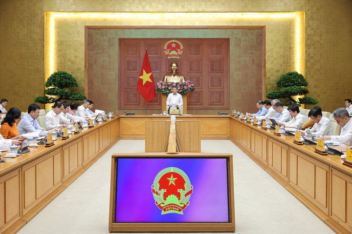 Thủ tướng chỉ đạo Bộ Tài chính thực hiện 9 nhiệm vụ trọng tâm để đạt mục tiêu tăng trưởng 2 con số