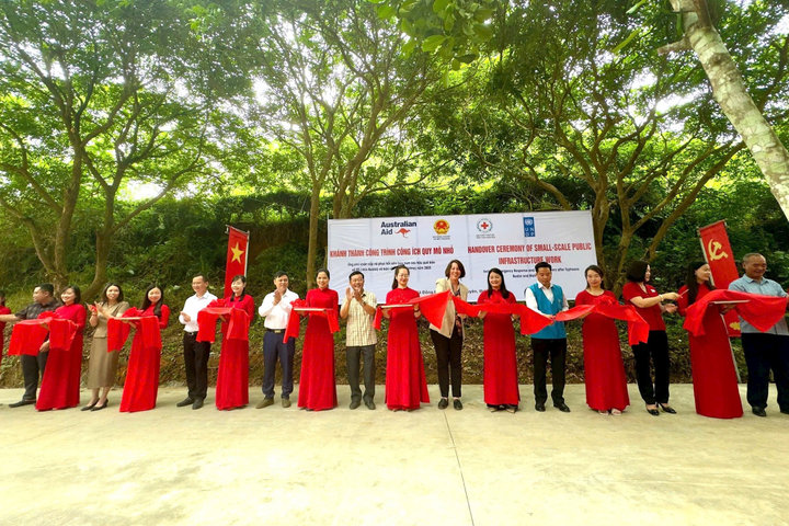 Đồng hành cùng người dân Thái Nguyên tái thiết cuộc sống sau bão lũ và tăng cường năng lực ứng phó trong tương lai