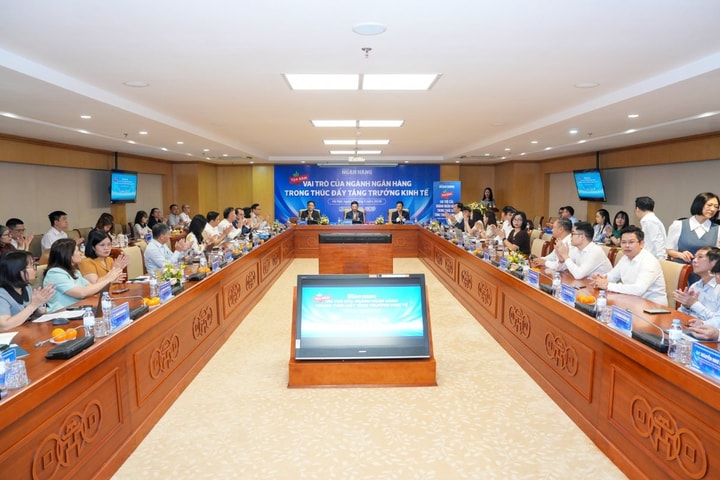 Vai trò của ngành Ngân hàng trong thúc đẩy tăng trưởng kinh tế