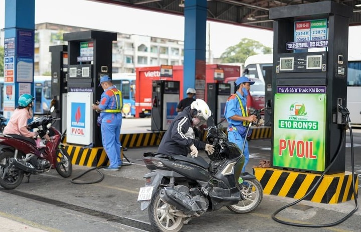Thí điểm một số chính sách trong triển khai lộ trình sử dụng xăng E10