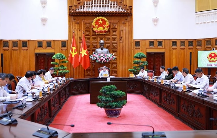 Thủ tướng Lê Minh Hưng: Phải có cơ chế, chính sách đủ mạnh để thu hút nhà đầu tư vào Trung tâm Tài chính Quốc tế