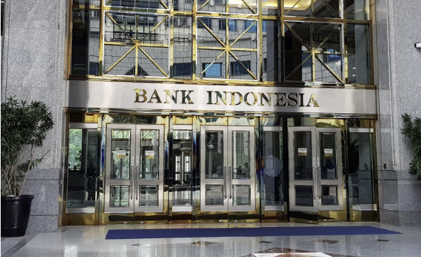 Ngân hàng Trung ương Indonesia nâng lãi suất chuẩn lên 5,5% để ổn định đồng Rupiah