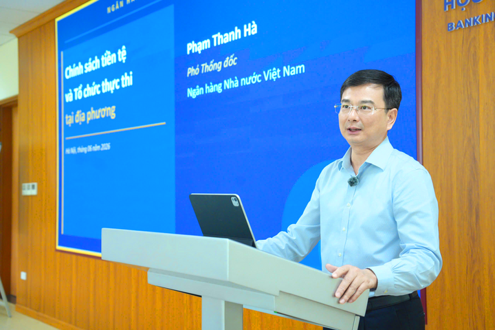 Phó Thống đốc Phạm Thanh Hà dự giảng Lớp bồi dưỡng Lãnh đạo NHNN chi nhánh Khu vực