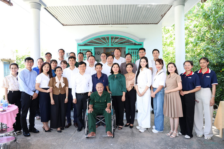 Vietcombank chung tay dựng xây 6 mái ấm nghĩa tình cho các cựu chiến binh TP. Hồ Chí Minh