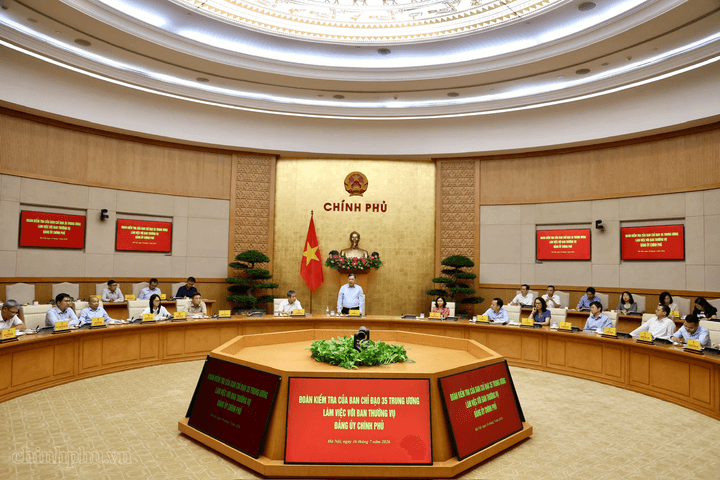 Phó Thủ tướng Phạm Gia Túc dự cuộc làm việc của Đoàn kiểm tra Ban chỉ đạo 35 Trung ương với Ban Thường vụ Đảng ủy chính phủ