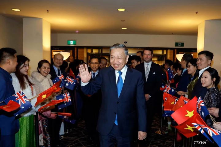 Tổng Bí thư, Chủ tịch nước Tô Lâm đến thủ đô Canberra, tiếp tục chuyến thăm Australia