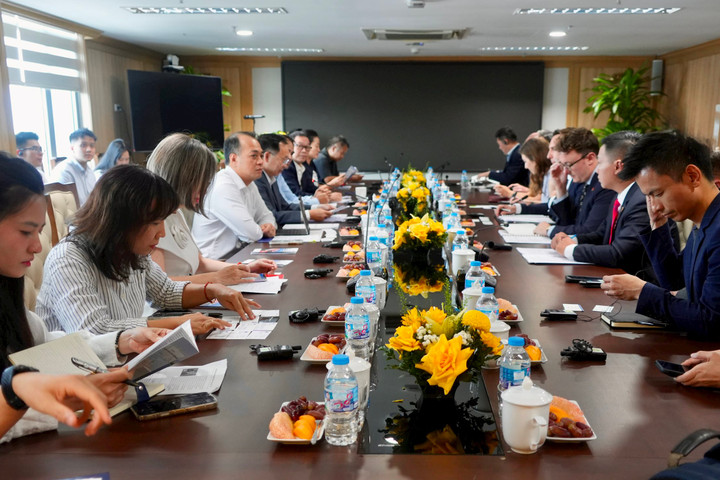 Hiệp hội Ngân hàng Việt Nam làm việc với Đoàn doanh nghiệp Fintech Vương quốc Anh