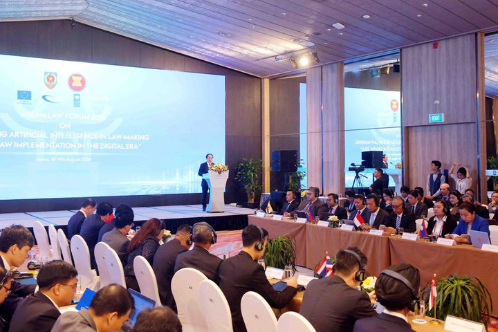 Diễn đàn Pháp luật ASEAN: AI đặt ra những yêu cầu mới đối với việc bảo đảm công lý, pháp quyền và quản trị