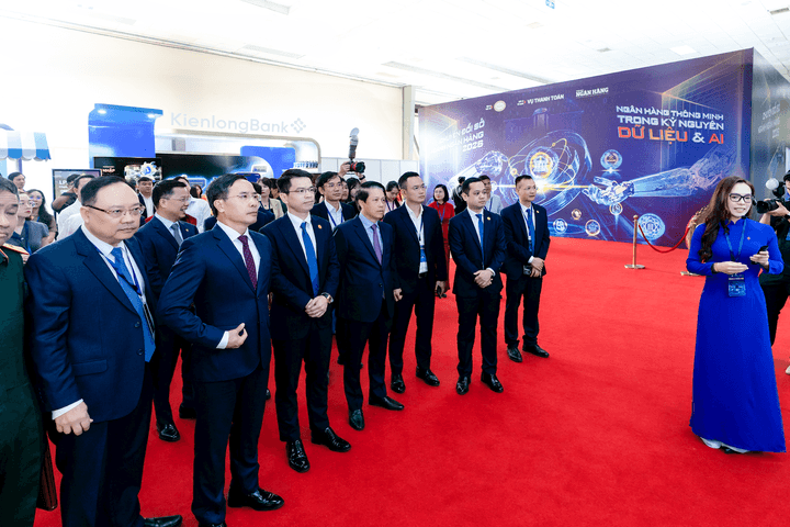 KienlongBank mang trải nghiệm ngân hàng thông minh đến sự kiện Chuyển đổi số ngành Ngân hàng 2026