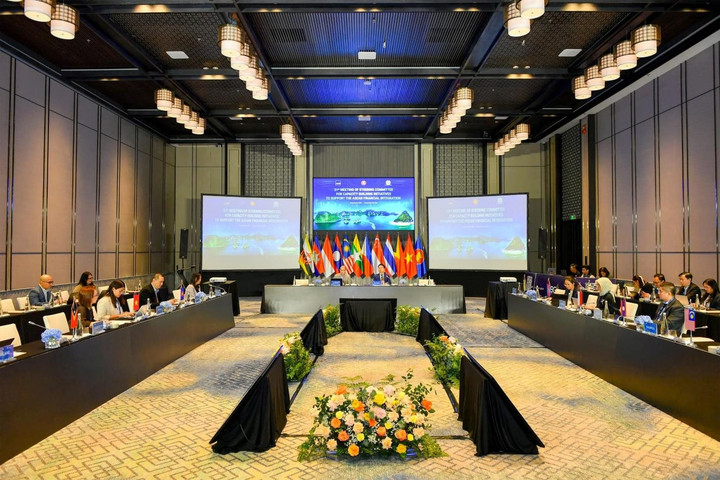 Tăng cường năng lực hỗ trợ tiến trình hội nhập tài chính ASEAN